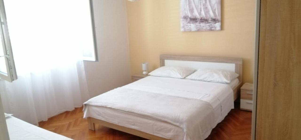 Goga Apartments พรีมอชเตน ภายนอก รูปภาพ