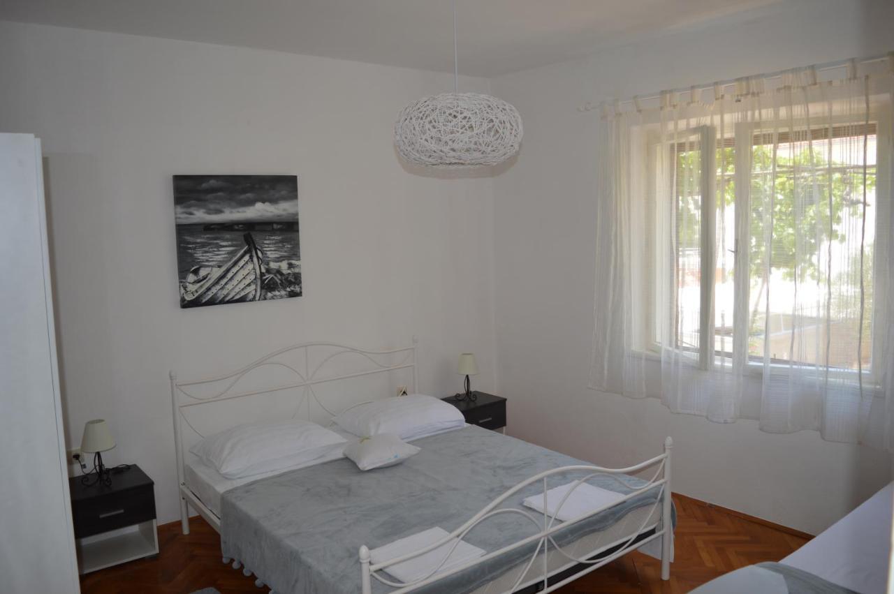 Goga Apartments พรีมอชเตน ภายนอก รูปภาพ